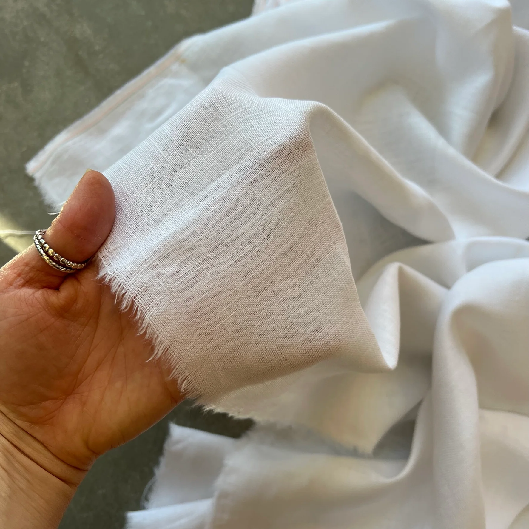 Logan White $37 per metre - Image 4