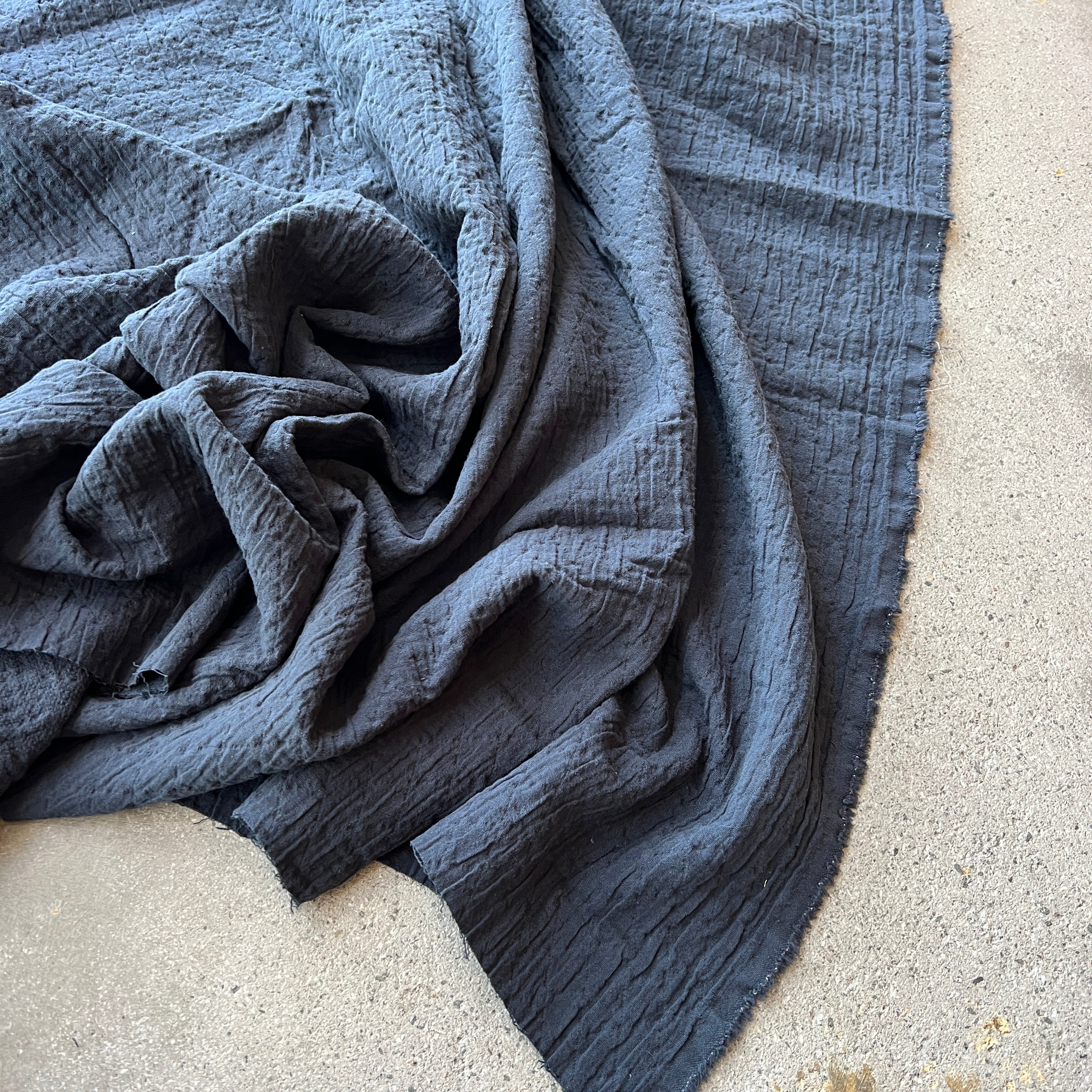 Finn Navy $22 per metre - Image 10