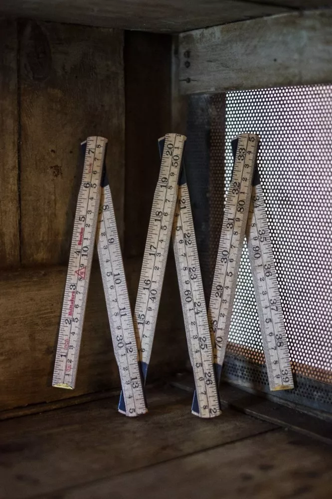 Wooden folding ruler - Merchant Mills - Image 4